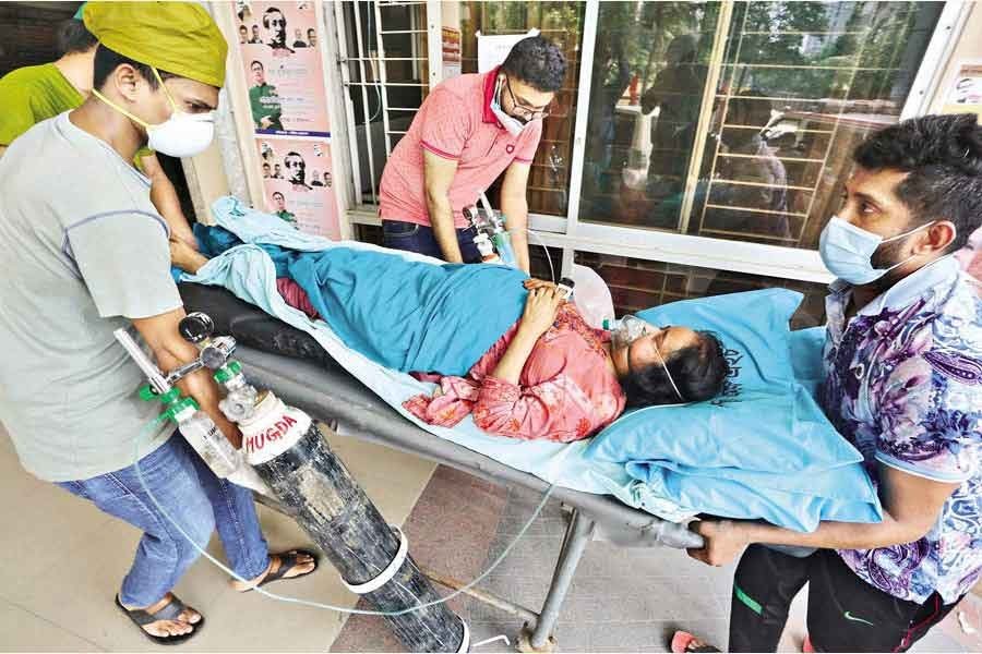 Bangladesh reports 70 new COVID deaths, 2,430 cases in a day