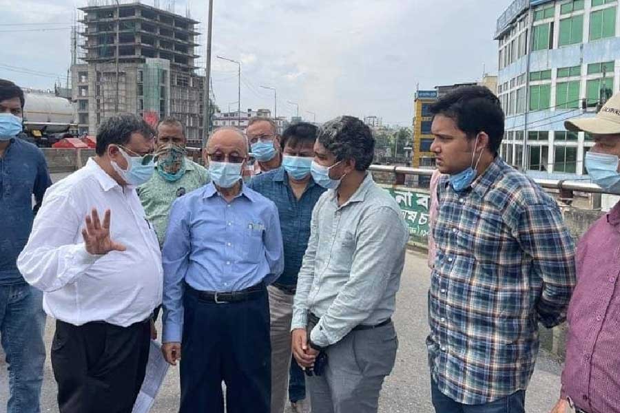 Experts find no cracks on Chattogram flyover pillars