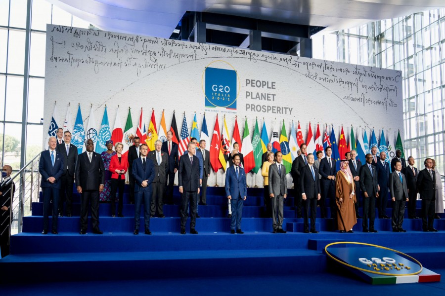 US President Joe Biden and other leaders stand for a family photo at the G20 summit at the La Nuvola in Rome, Italy October 30, 2021. Erin Schaff/Pool via REUTERS