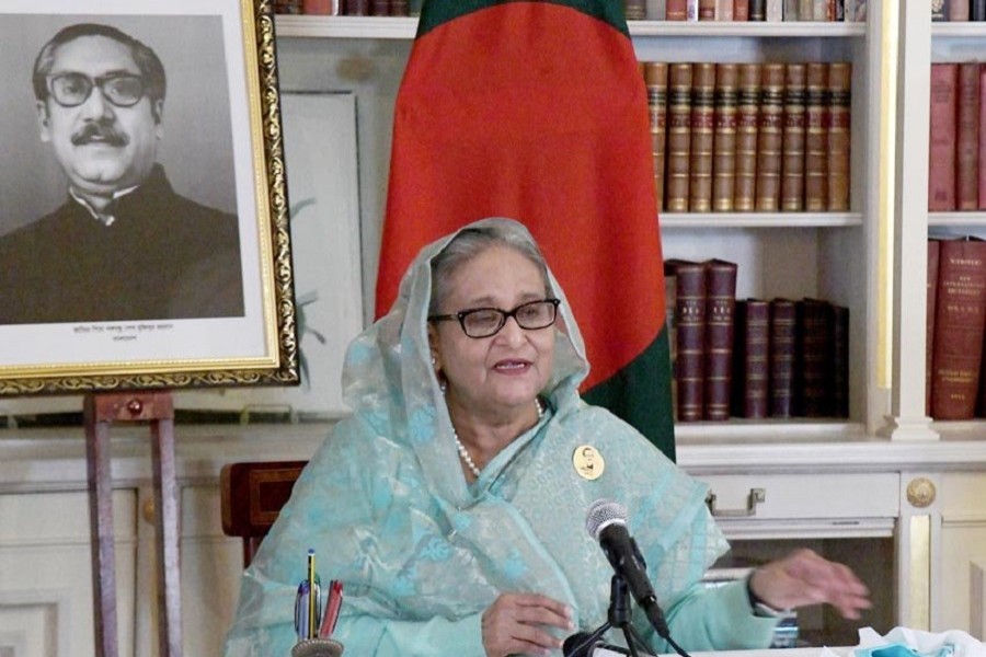 PM urges expatriates to invest more in Bangladesh