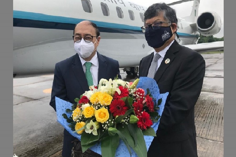 Indian Foreign Secretary Shringla arrives in Dhaka