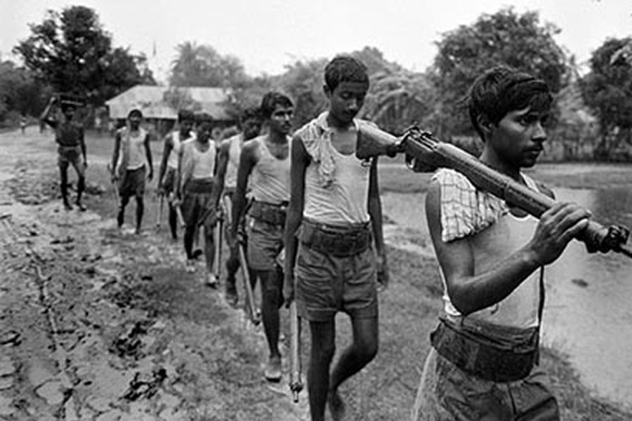 Freedom fighters in 1971	—Liberation War Museum Photo