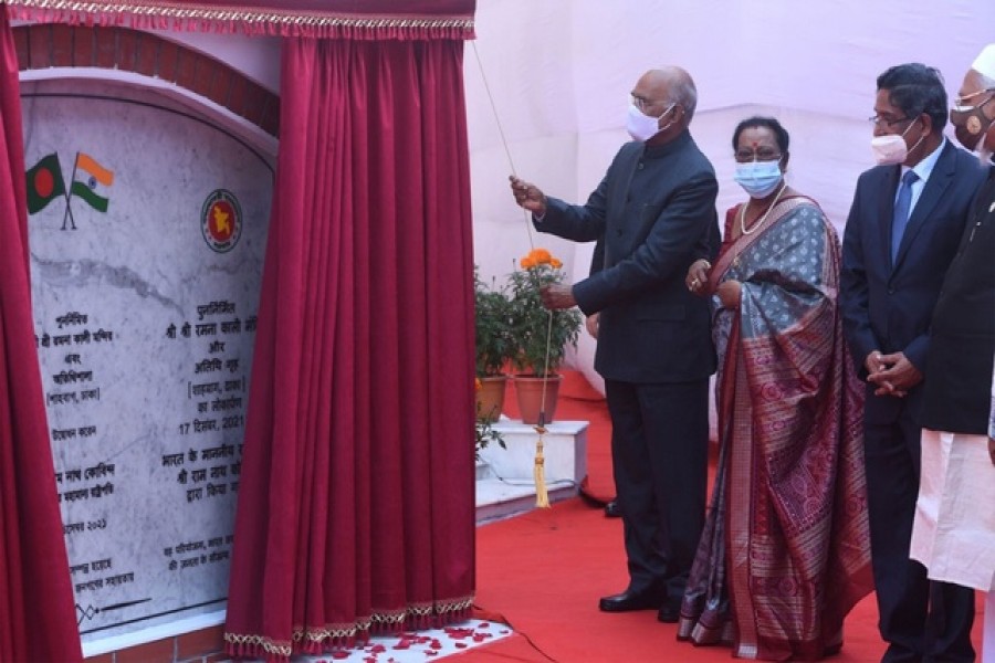 Indian President Ram Nath Kovind inaugurates the renovated Ramna Kali Mandir in Dhaka. Photo: Indian president’s Twitter account