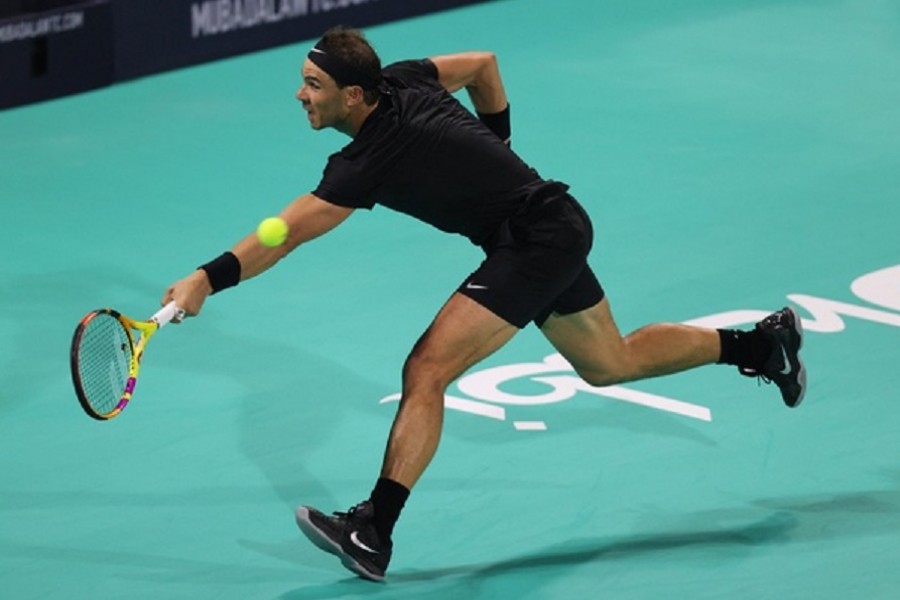 Tennis - Mubadala World Tennis Championship - International Tennis Centre, Zayed Sports City, Abu Dhabi, United Arab Emirates - December 17, 2021 Spain's Rafael Nadal in action during his semi final match against Britain's Andy Murray REUTERS