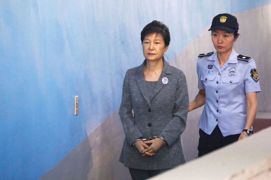 South Korean ousted leader Park Geun-hye arrives at a court in Seoul, South Korea, August 25, 2017. REUTERS/Kim Hong-Ji /File Photo