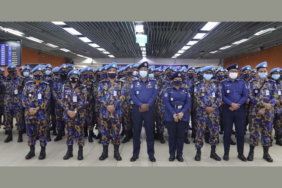 140 police personnel leave for Mali peacekeeping mission