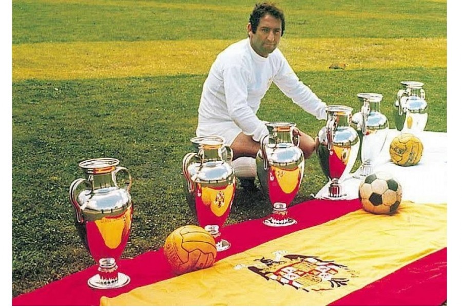 Francisco "Paco" Gento passes away: Only man to win six European Cup titles till now