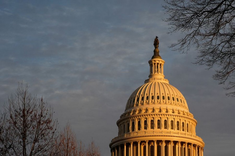 The U.S. Capitol is seen at sunset on the eve of the first anniversary of the January 6, 2021 attack on the building, on Capitol Hill in Washington, U.S., January 5, 2022. REUTERS/Elizabeth Frantz