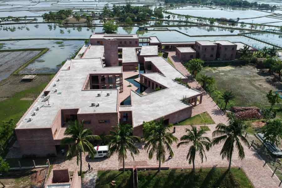 Hospital building in Satkhira wins global recognition