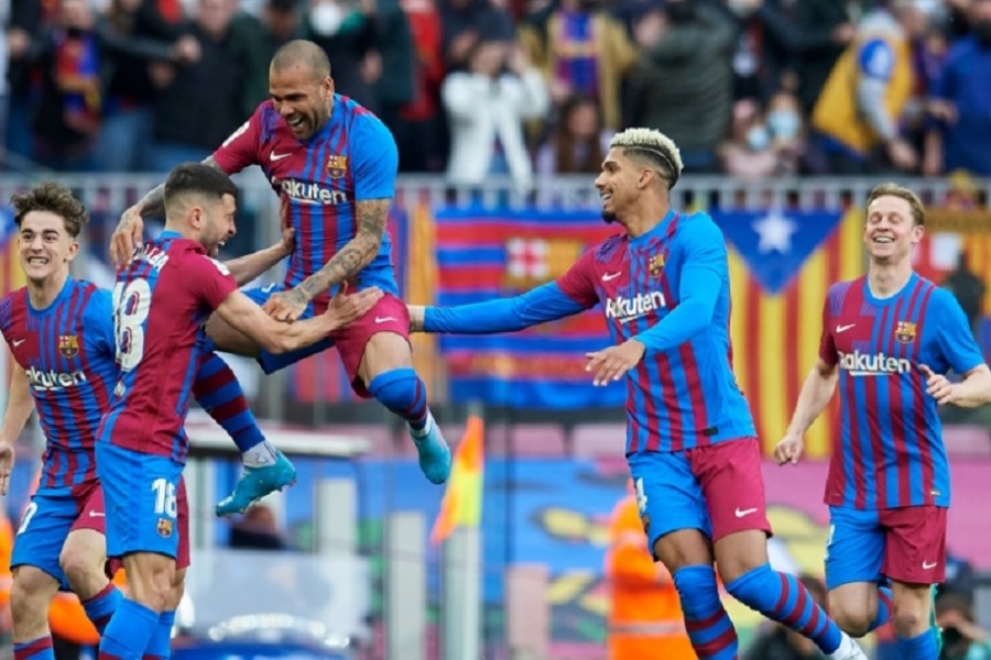 Barcelona are back in Camp Nou with colours