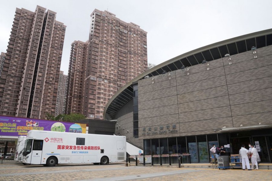 Medical workers attend to patients in hospital beds outside Caritas Medical Centre in Cheung Sha Wan district, following the coronavirus disease (Covid-19) outbreak in Hong Kong, China on February 18, 2022 — Reuters photo