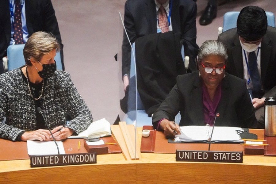 US Ambassador to the UN Linda Thomas-Greenfield sits next to Barbara Woodward, Permanent Representative of the United Kingdom to the UN as United Nations Security Council meets after Russia recognized two breakaway regions in eastern Ukraine as independent entities, in New York City, US February 21, 2022 — Reuters/Files