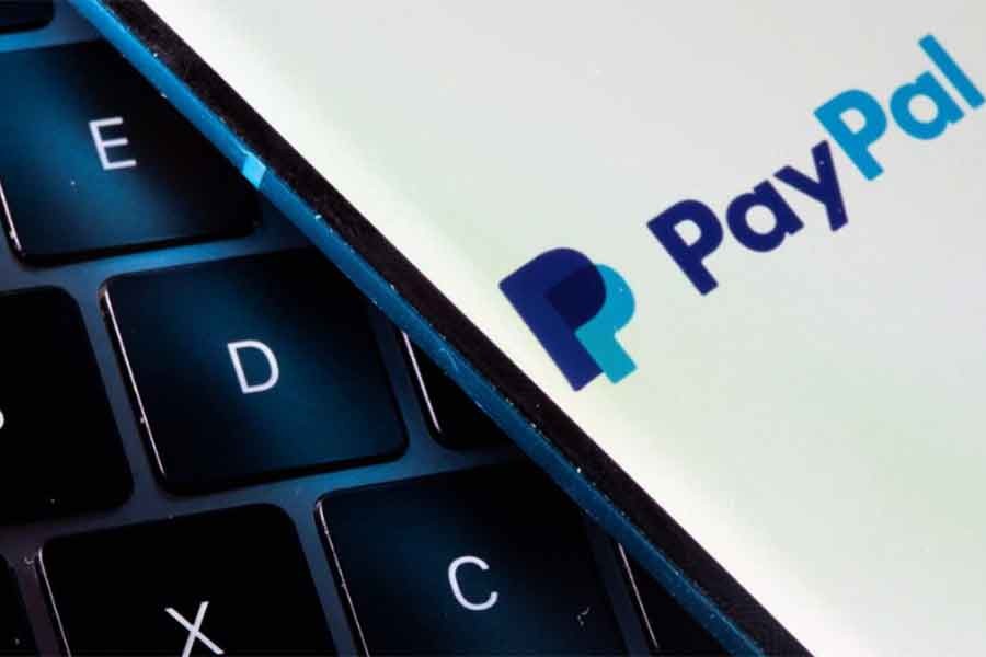 PayPal suspends its services in Russia