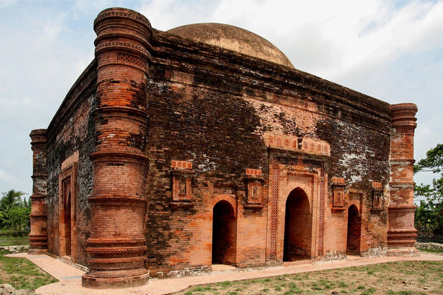 Mosque City of Bagerhat included in world's most endangered historic sites