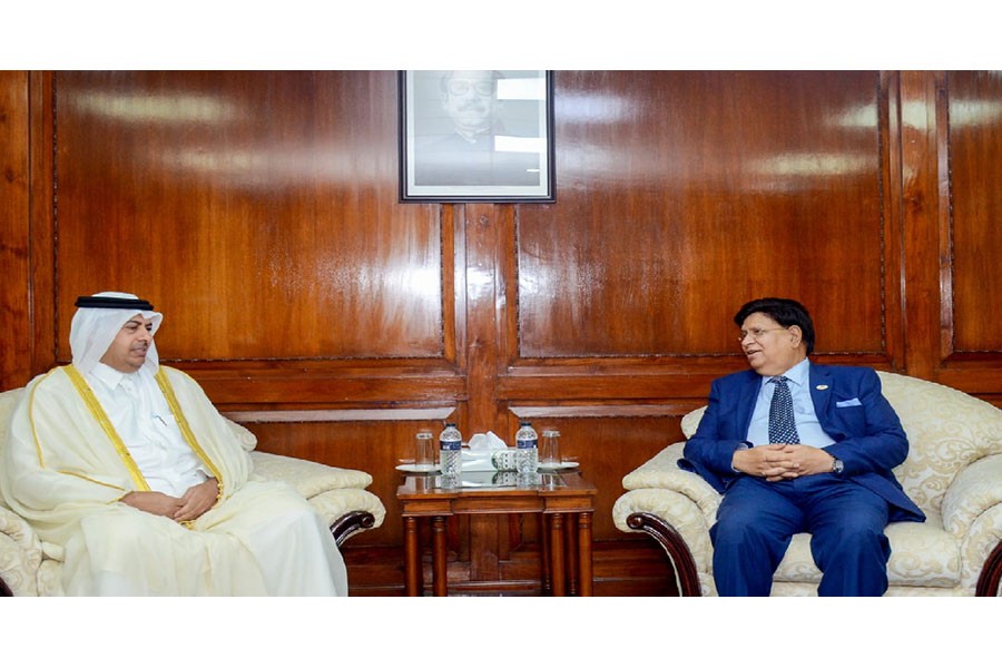 Bangladesh seeks more LNG from Qatar