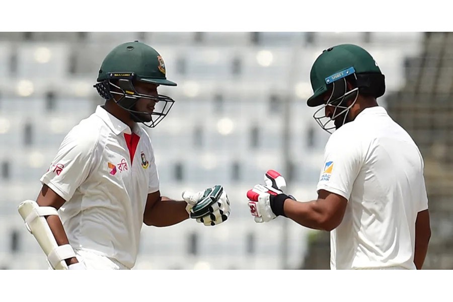 South Africa all out for 367, Bangladesh 52-1 at tea on Day 2