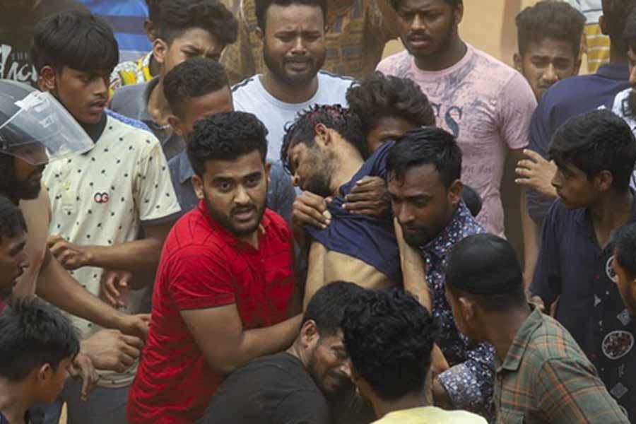 At least 50 injured in clashes between students, shopkeepers