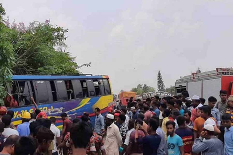 Death toll from Natore road accident reaches seven