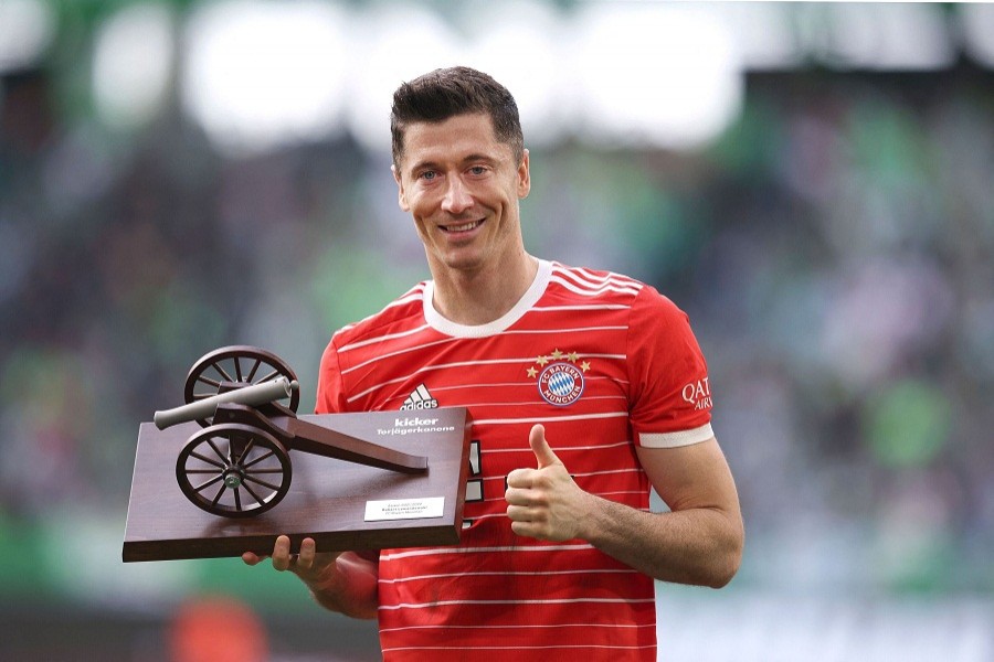 Will Robert Lewandowski fit in Xavi's system?