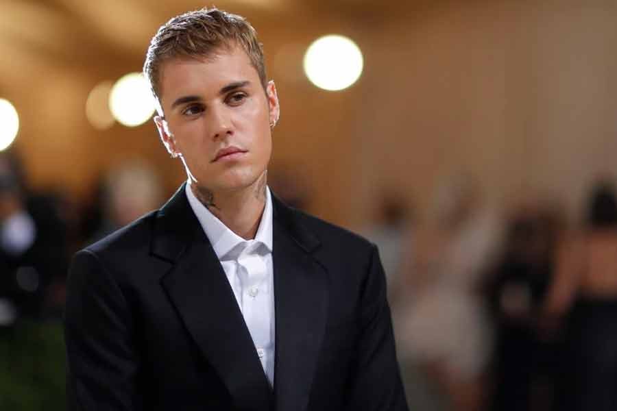 Justin Bieber shows early signs of recovery, says surgeon