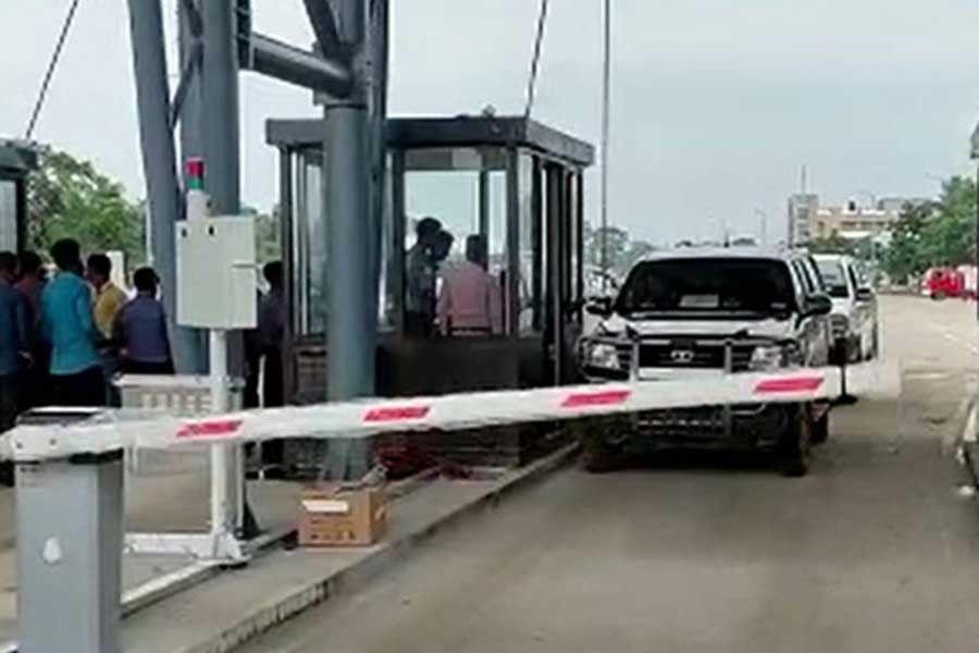 No toll to cross three bridges on Padma Bridge opening day