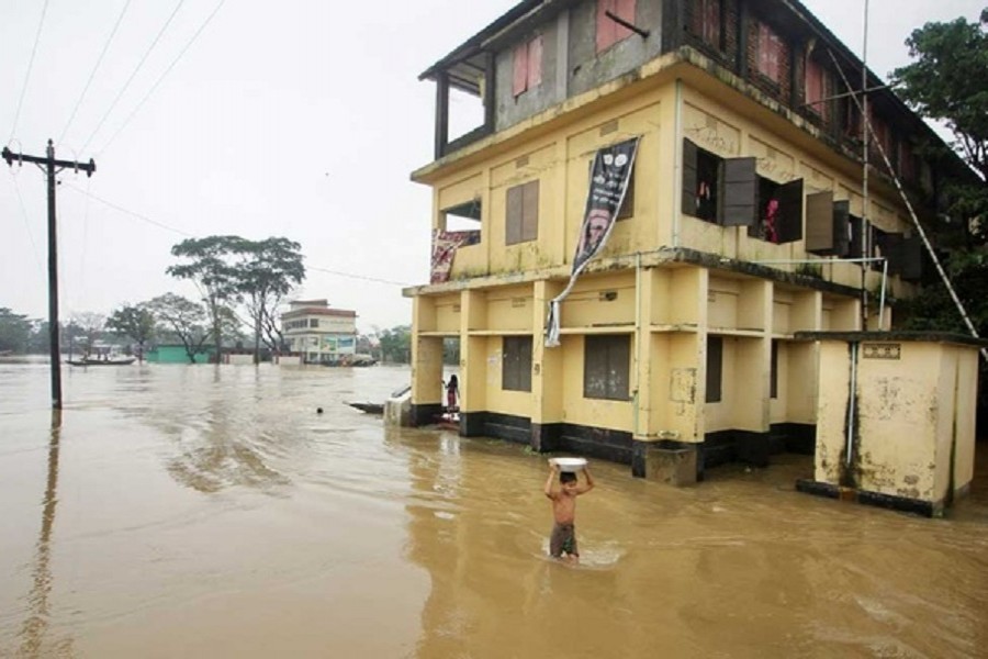 Govt allocates rice, cash, dry food for flood-hit three districts