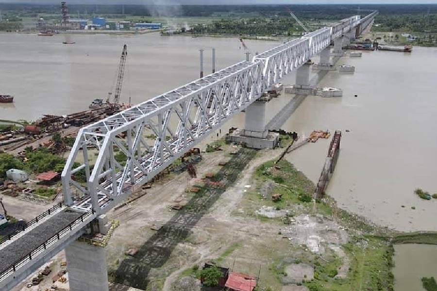 Rupsha Railway Bridge, Khulna-Mongla port rail line to facilitate goods transportation: India