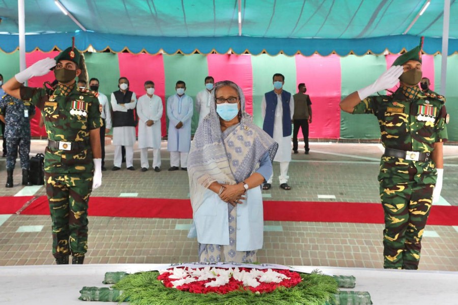 PM reaches Tungipara home crossing Padma Bridge, offers prayer at Bangabandhu's mausoleum