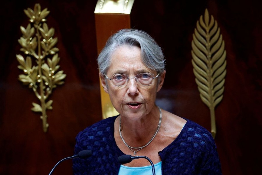 French Prime Minister Elisabeth Borne delivers a speech during a debate on a no confidence motion against the French government tabled by opposition parties, at the National Assembly in Paris, France on July 11, 2022 — Reuters photo