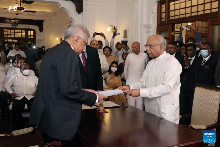 Sri Lanka's new cabinet of ministers sworn in