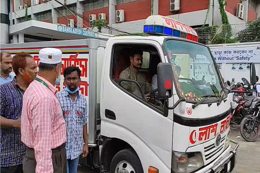 Mortal remains of Deputy Speaker Fazle Rabbi arrive in Dhaka