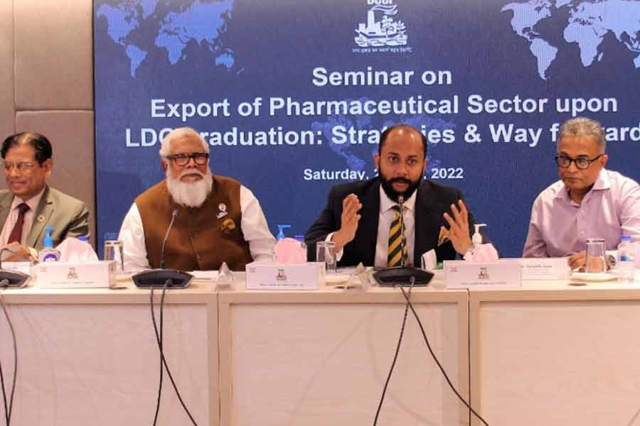 DCCI President Rizwan Rahman (middle) speaks as the chair of a seminar titled ‘Export of pharmaceutical sector upon LDC graduation: Strategies and way forward’ organised by DCCI in the capital on Saturday. Salman Fazlur Rahman (second from left), the private sector industry and investment adviser to the prime minister, was present as the chief guest and Dr Ahmad Kaikaus (fourth from left), principal secretary to the prime minister, was present as special guest.