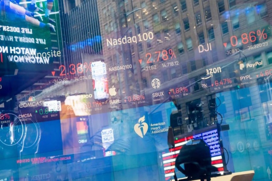 S&P 500, Nasdaq register biggest monthly gains since 2020