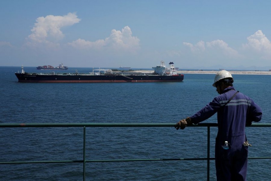 FILE PHOTO - Crude oil tanker Maran Cassiopeia is pictured in the waters off Tuas in Singapore July 15, 2019. REUTERS/Edgar Su