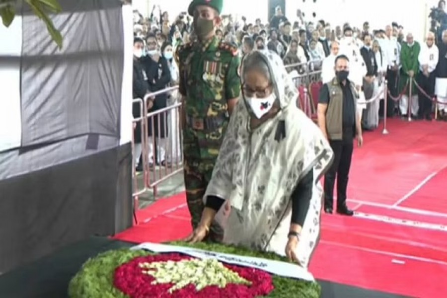 Prime Minister Sheikh Hasina pays tribute to the victims of the Aug 21 grenade attack at Bangabandhu Avenue.