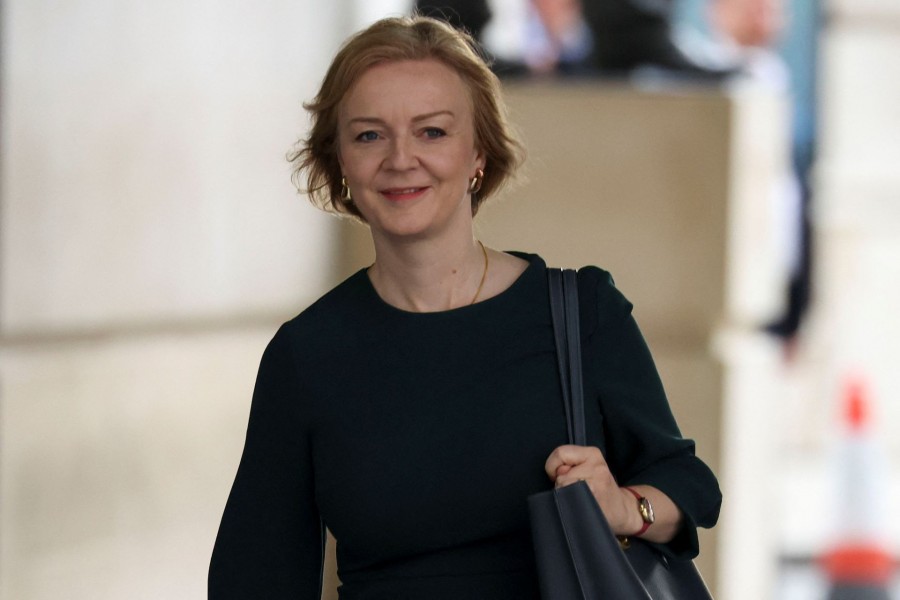 Conservative leadership candidate Liz Truss arrives at Broadcasting House ahead of her appearance on BBC's Sunday with Laura Kuenssberg show in London, Britain on September 4, 2022 — Reuters photo