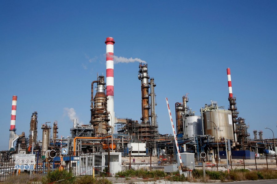 General view of the Fos-Lavera oil hub near Marseille, France, September 17. REUTERS/Jean-Paul Pelissier