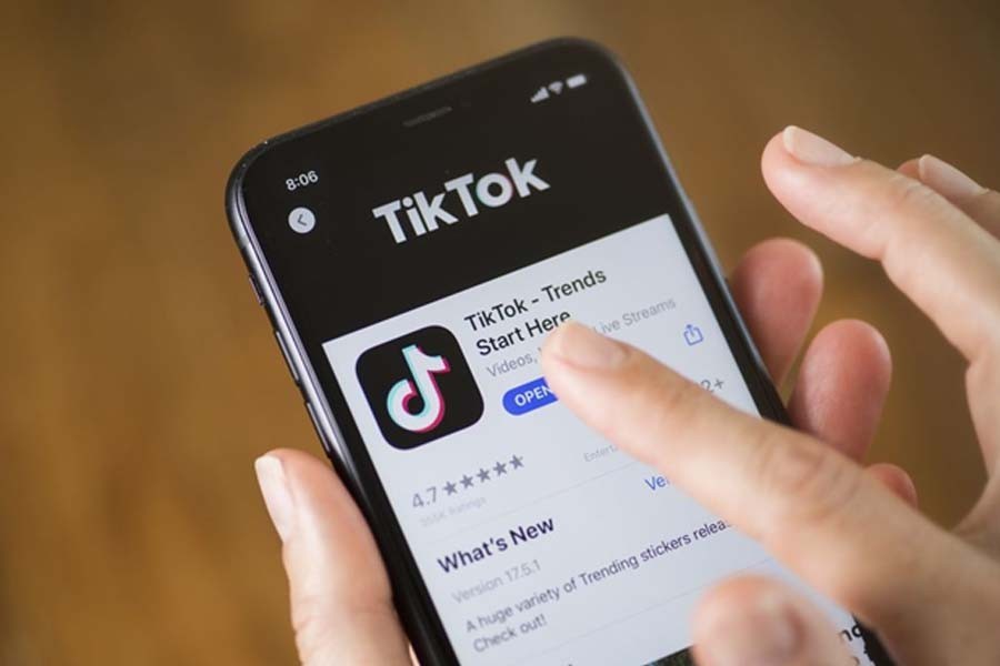 Russian court fines TikTok for not deleting LGBT content