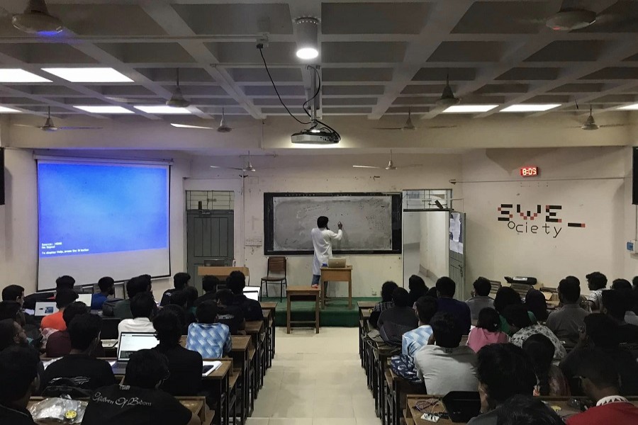 Five day Robotics Workshop Concludes at SUST