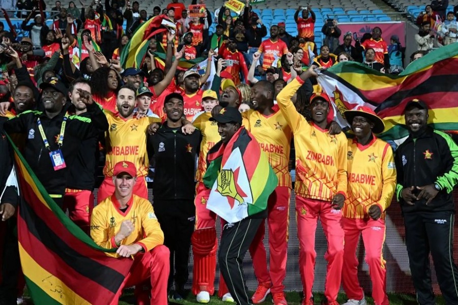 Zimbabwe knock out Scotland to advance to Super 12s