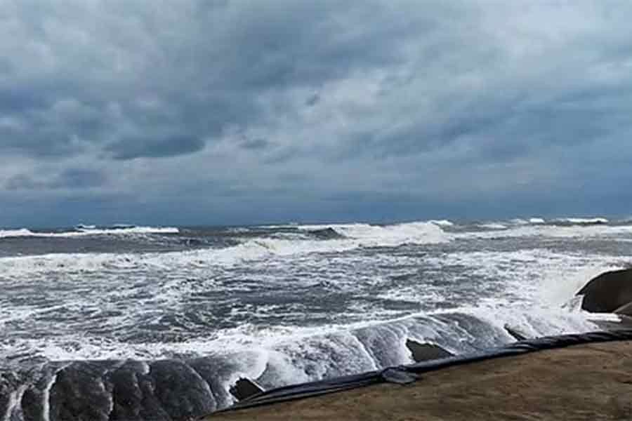 Eight sailors missing as a ship sinks off Chattogram during cyclone