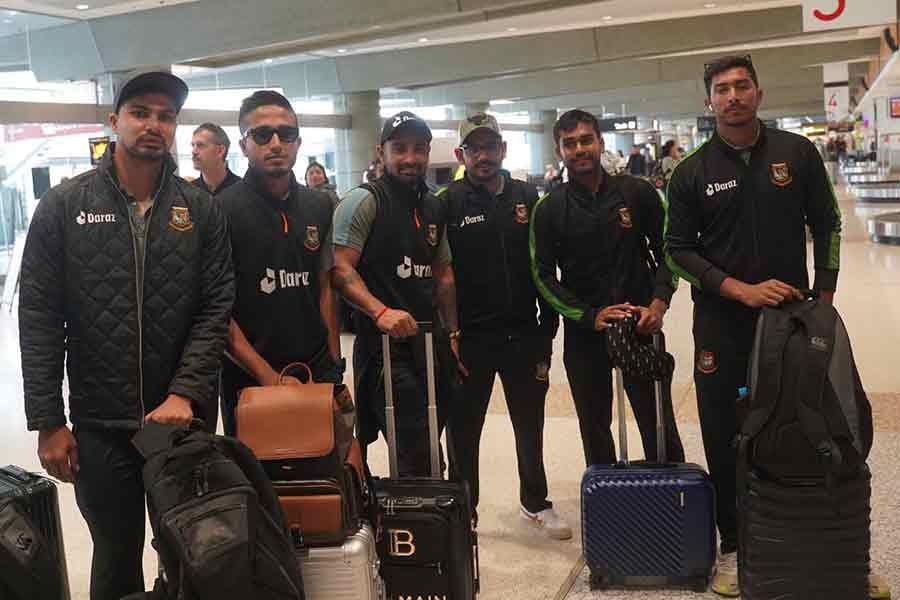 T20 World Cup: Tigers reach Sydney for battle against South Africa