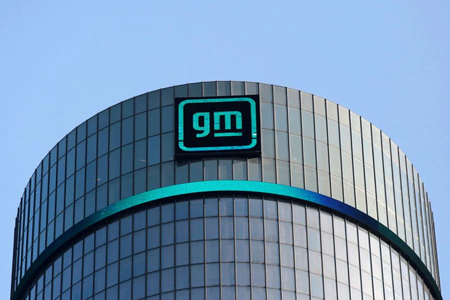 The new GM logo is seen on the facade of the General Motors headquarters in Detroit, Michigan, US on March 16, 2021 — Reuters/Files