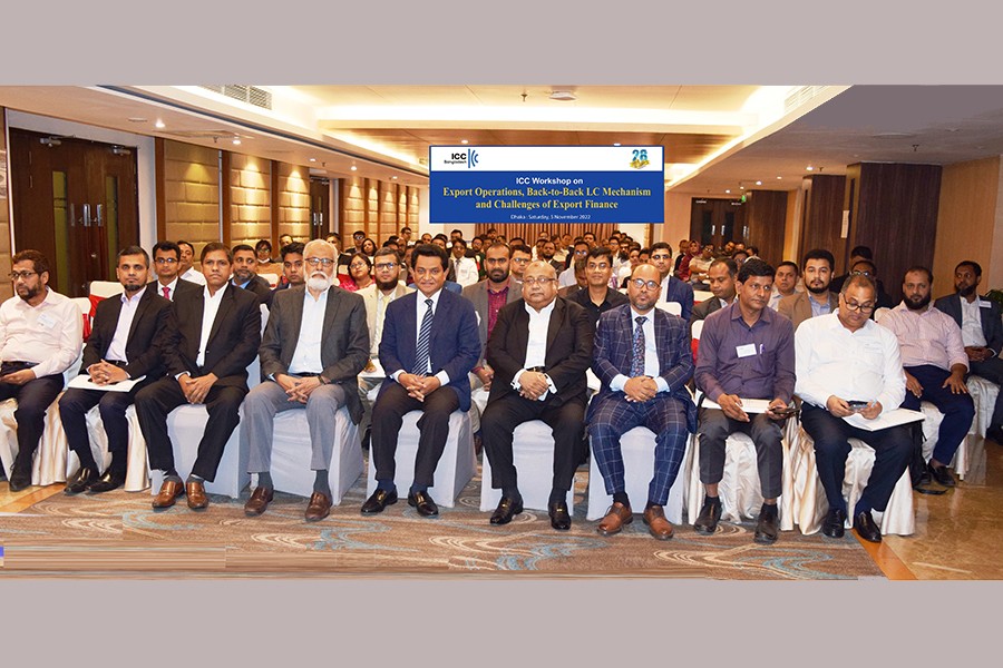 ICC Bangladesh's Vice President A K Azad (front row, centre) was the chief guest for the certificate award ceremony, which was chaired by ICC Bangladesh Banking Commission's Chairman Muhammad A (Rumee) Ali (front row, fourth from right)