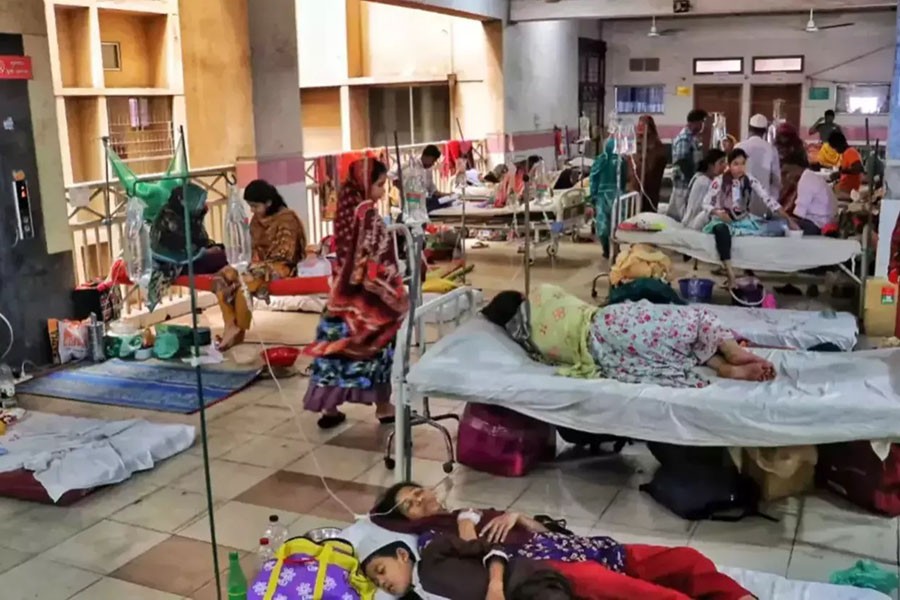 918 hospitalised with dengue, six more die in last 24 hours