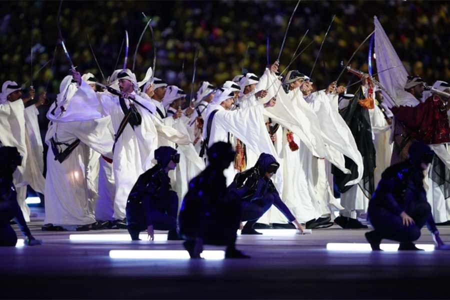 Music and dance show at the opening ceremony – from traditional Arabic songs and K’naan’s Waving Flag to Waka Waka by Shakira. Photo: Al Jazeera