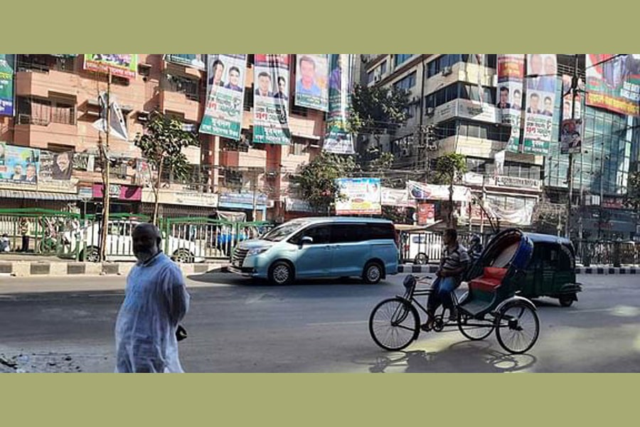 Police reopen Naya Paltan road to BNP offices after two days of blockade