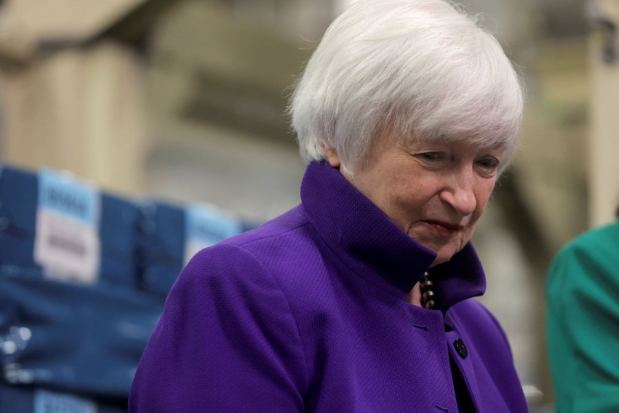 U.S. Treasury Secretary Janet Yellen presides over the unveiling of the first U.S. banknotes printed with two women's signatures at an event in Fort Worth, Texas, U.S., December 8, 2022. REUTERS/Shelby Tauber