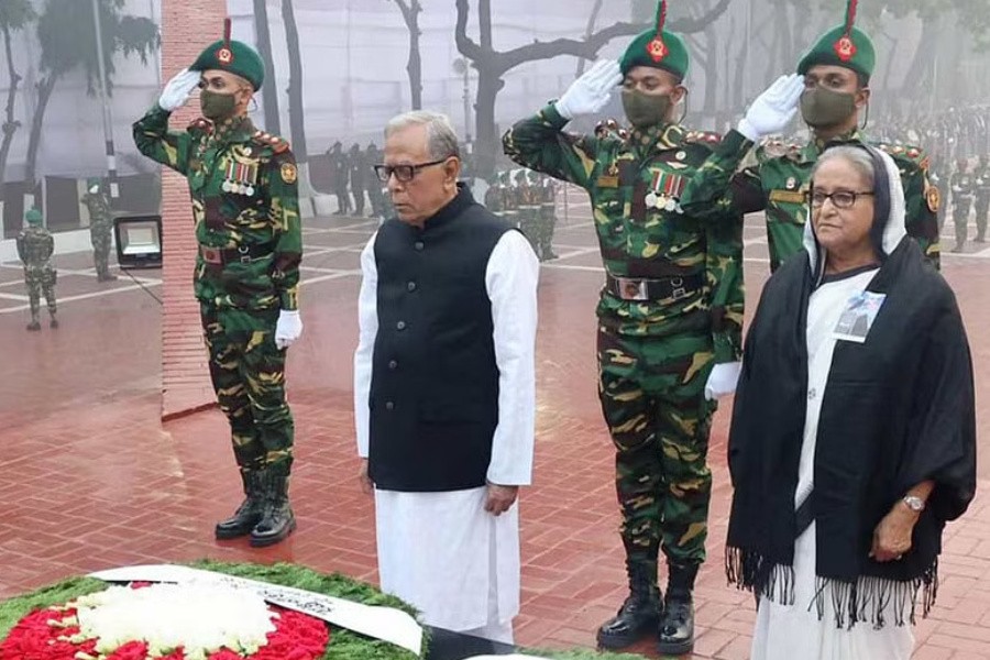 Bangladesh pays homage to martyred intellectuals