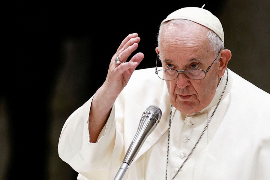 Pope Francis attends the weekly general audience at the Paul VI Hall at the Vatican, December 14, 2022. REUTERS/Guglielmo Mangiapane